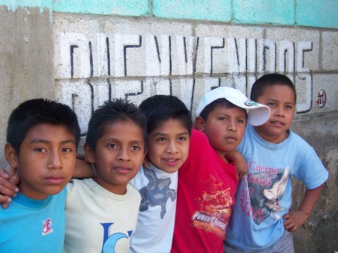 Boys from the school where we are teaching English... 'El Colegio del nuevo Amanacer' (or something.) Translating into: School of the New Sunrise.