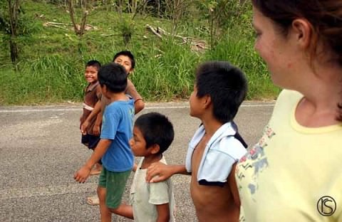 On the way back from meeting w/ Timoteo, we had an entourage follow us back to Samuel's. Morgan already knew the one closest to her (he's a christian)...but she totally witnessed to these kids and basically preached to them. It was really cool to watch
