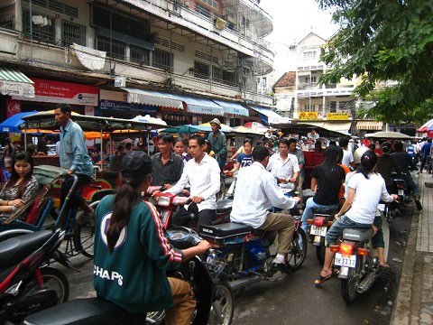 Sunday Afternoon Traffic.