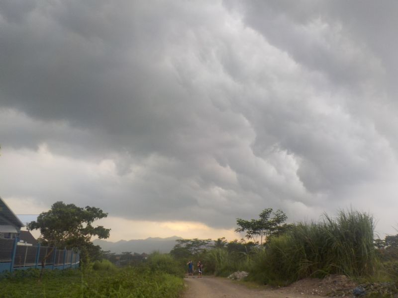 The sky after a downpour of rain on our way home from the intercultural school!