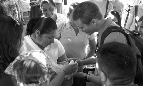Chad Mast praying over a Mexican woman that he met a year ago. He prayed over her then because she was told that she wasn´t able to have children. And here they meet again and she has a one-month old daughter that he prayed over.
MIRACLES DO HAPPEN!