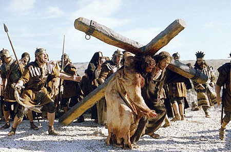 /wp-content/uploads/2023/01/jesus-carries-the-cross6.jpg