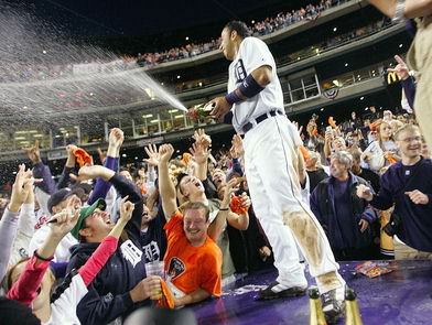  Carlos Guillen celebrates with fans