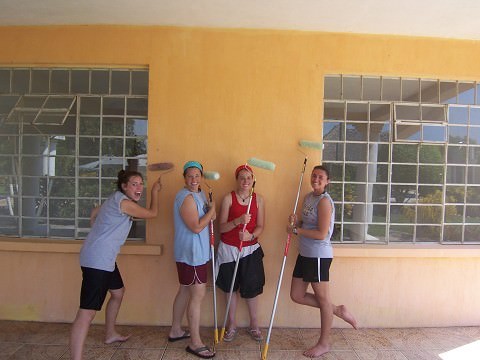 starting to paint at Felix´s place